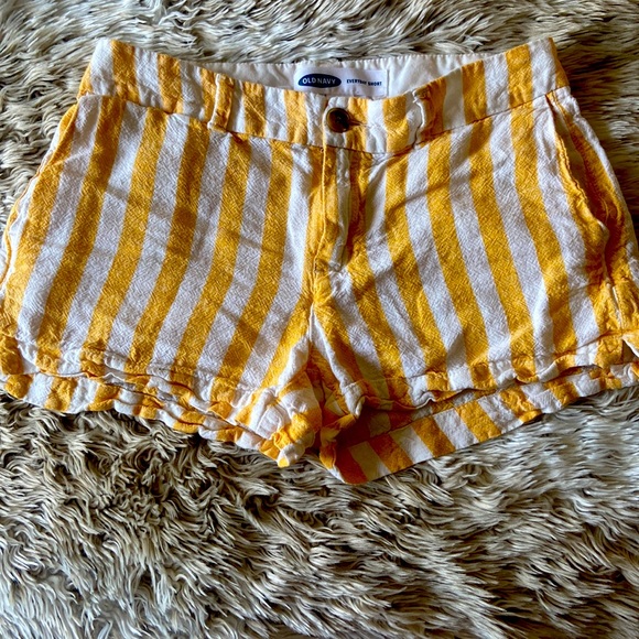 Matching Short Set - Picture 2 of 5